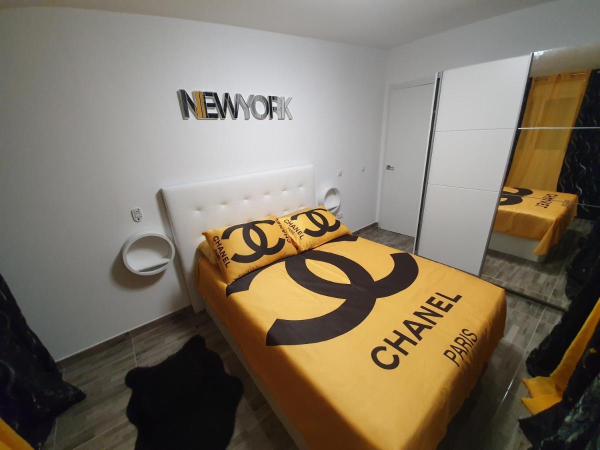 Apartamentos New York Весиндарио Экстерьер фото